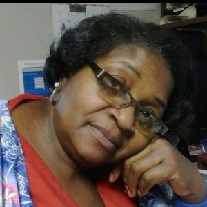 Meet your Posher, Louise